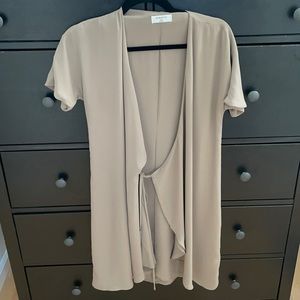 Mauve Aritzia wrap dress